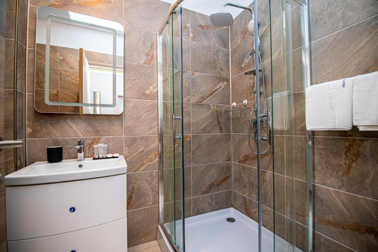 Apartament Katrina - Alezzi Beach - Sea View Navodari Ngoại thất bức ảnh