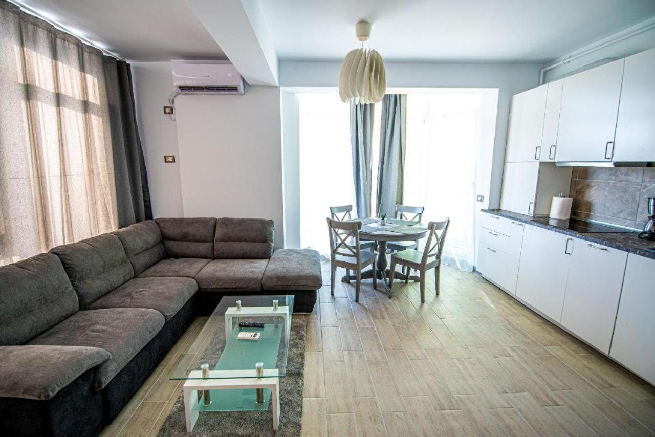 Apartament Katrina - Alezzi Beach - Sea View Navodari Ngoại thất bức ảnh